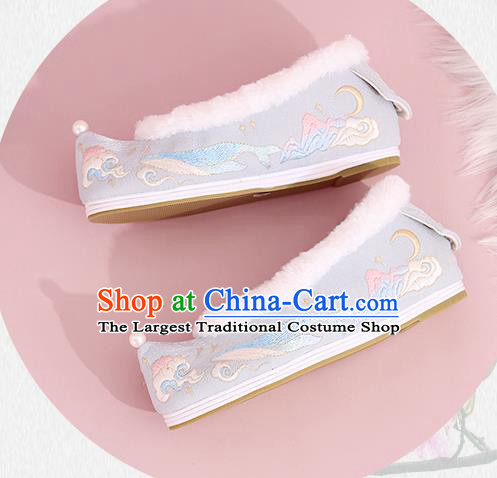 China National Light Blue Cloth Shoes Winter Embroidered Shoes Ming Dynasty Princess Shoes