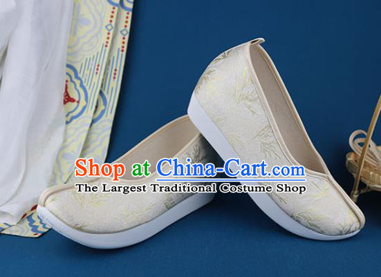 China Traditional Ming Dynasty Beige Brocade Shoes Ancient Princess Shoes