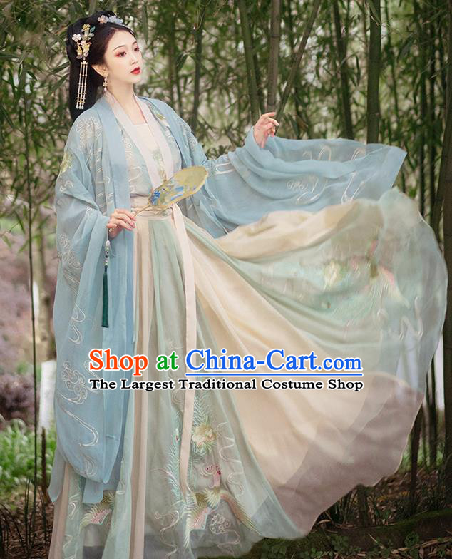 China Traditional Embroidered Hanfu Clothing Ancient Jin Dynasty Princess Costumes