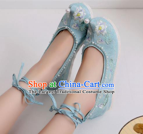 China Embroidered Lotus Shoes Hanfu Bow Shoes Traditional Pearls Shoes Handmade National Blue Cloth Shoes