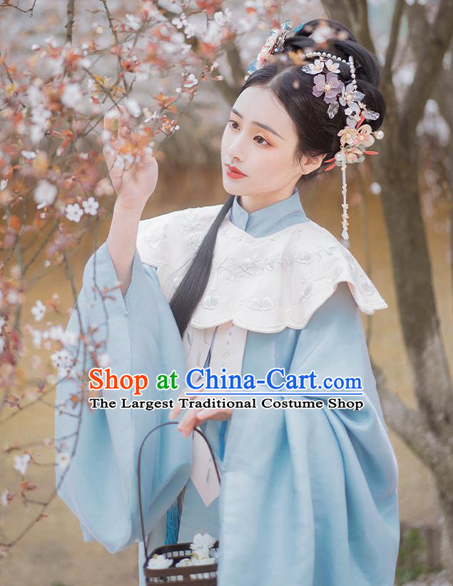 China Ancient Ming Dynasty Court Beauty Hanfu Dress Clothing Complete Set