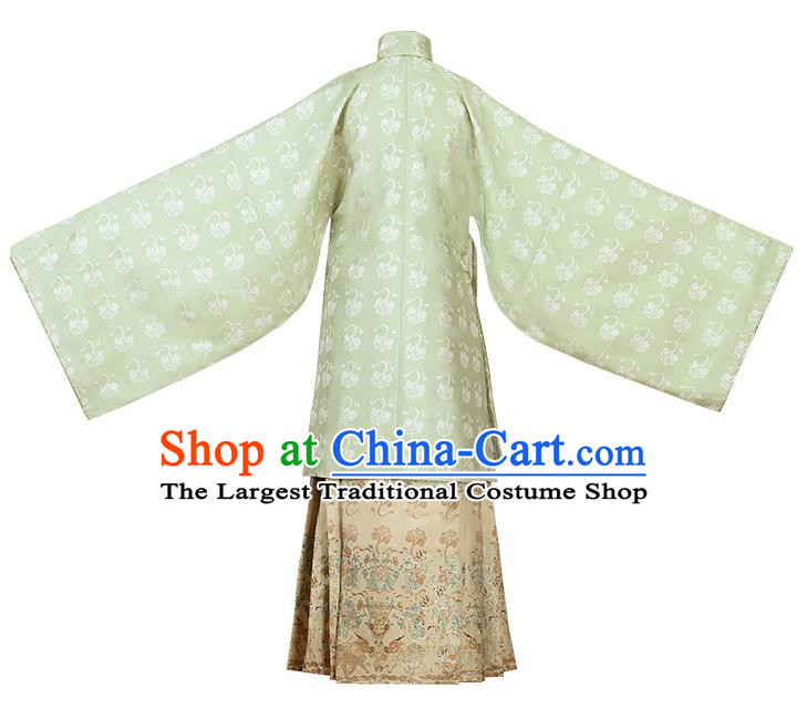 China Ancient Patrician Beauty Hanfu Dress Garment Traditional Ming Dynasty Aristocratic Lady Historical Costumes