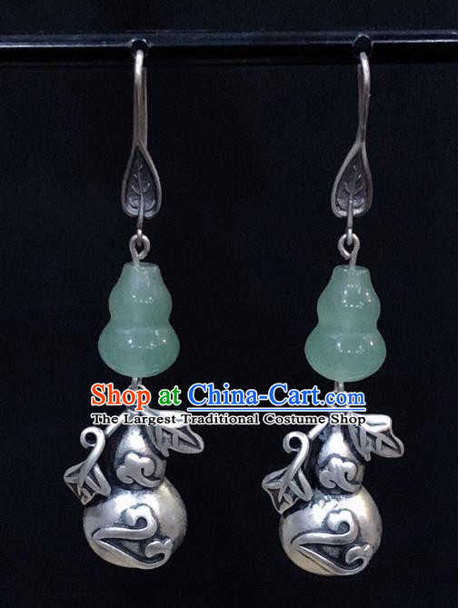 China Traditional Cheongsam Jade Gourd Ear Accessories National Silver Carving Earrings