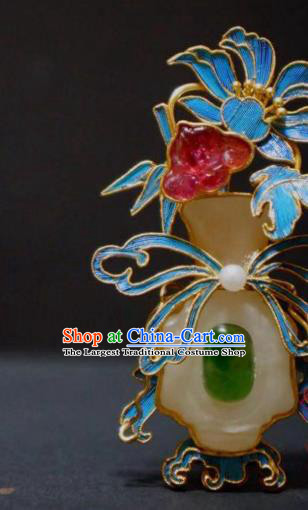 China Handmade Ancient Empress Jade Vase Brooch Accessories Traditional Qing Dynasty Orchids Breastpin Jewelry