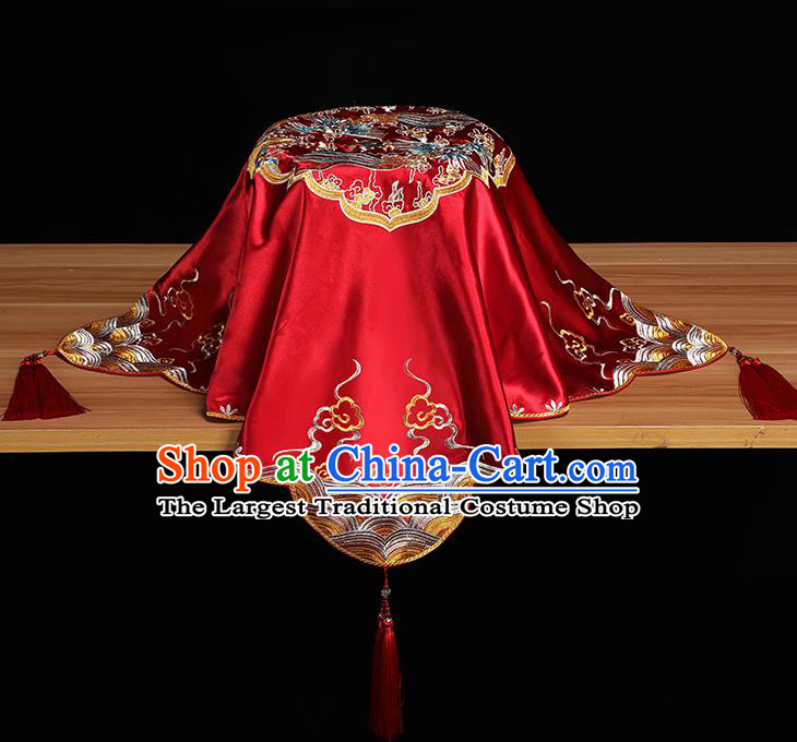 Chinese Embroidered Red Satin Bridal Veil Traditional Wedding Headdress Xiuhe Suit Accessories