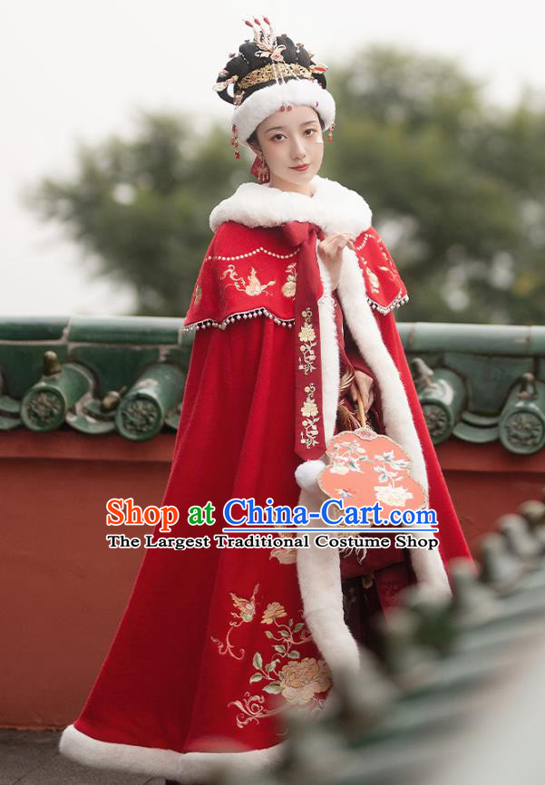 China Ancient Imperial Consort Red Cape Clothing Traditional Ming Dynasty Noble Mistress Costume