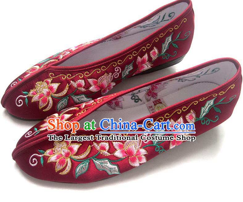 China Embroidered Flowers Shoes National Wedding Xiu He Shoes Traditional Wine Red Satin Shoes