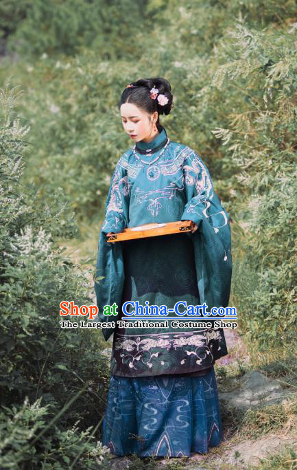 China Ancient Royal Countess Embroidered Costumes Traditional Ming Dynasty Court Woman Historical Clothing