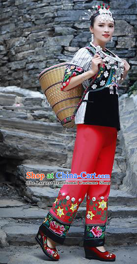 Chinese Xiangxi Ethnic Costumes Miao Nationality Women Clothing and Headdress
