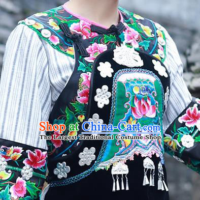Chinese Xiangxi Ethnic Costumes Miao Nationality Women Clothing and Headdress