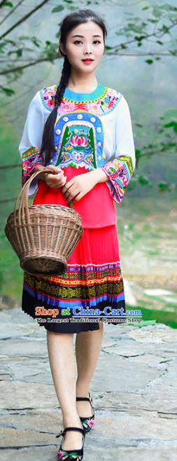 Chinese Miao Nationality Young Lady Clothing Hmong Ethnic Folk Dance Costumes