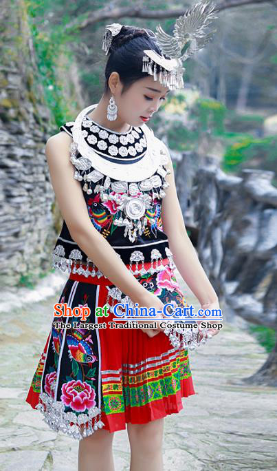 Chinese Hmong Ethnic Female Folk Dance Outfits Miao Nationality Stage Performance Clothing and Hair Accessories