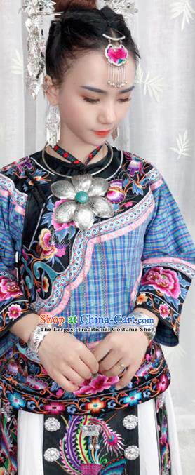 Chinese Miao Nationality Dress Stage Show Clothing Hmong Ethnic Woman Folk Dance Costumes and Hair Jewelry