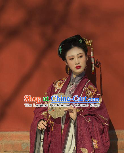 Traditional China Ming Dynasty Court Woman Historical Costumes Ancient Imperial Empress Hanfu Dress Clothing