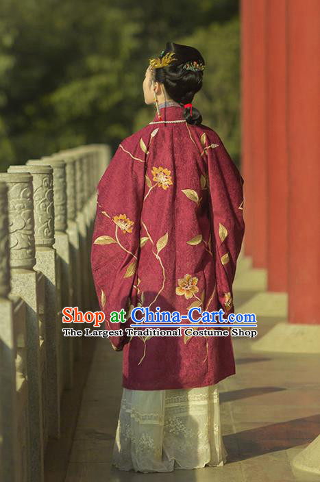 Traditional China Ming Dynasty Court Woman Historical Costumes Ancient Imperial Empress Hanfu Dress Clothing