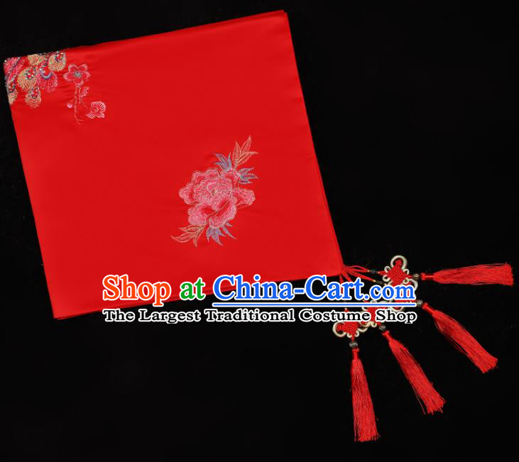 China Traditional Wedding Satin Headwear Bride Red Veil Xiuhe Suit Embroidered Peacock Peony Headdress
