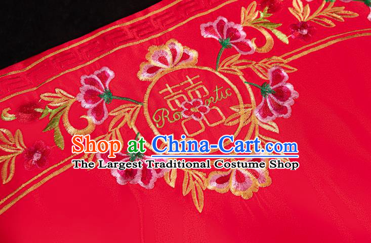 China Red Satin Kerchief Xiuhe Suit Embroidered Bridal Veil Traditional Wedding Headpiece