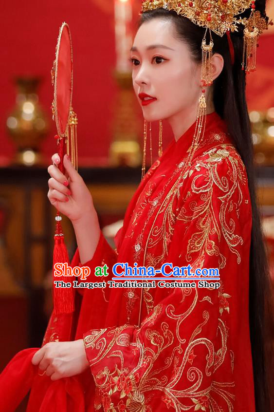 China Ancient Bride Embroidered Red Hanfu Dress Traditional Ming Dynasty Wedding Historical Costumes and Headdress