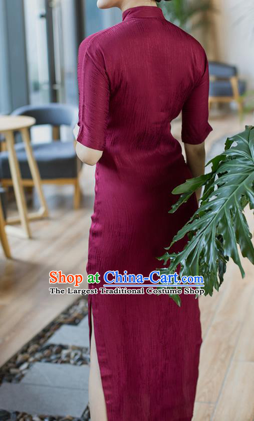 Republic of China Young Woman Cheongsam Costume Traditional Minguo Wine Red Silk Qipao Dress