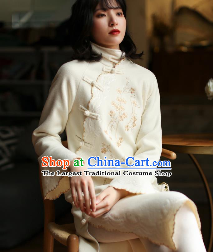 China Embroidered Beige Woolen Cheongsam Costume Traditional New Year Qipao Dress