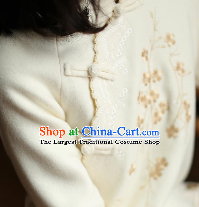 China Embroidered Beige Woolen Cheongsam Costume Traditional New Year Qipao Dress