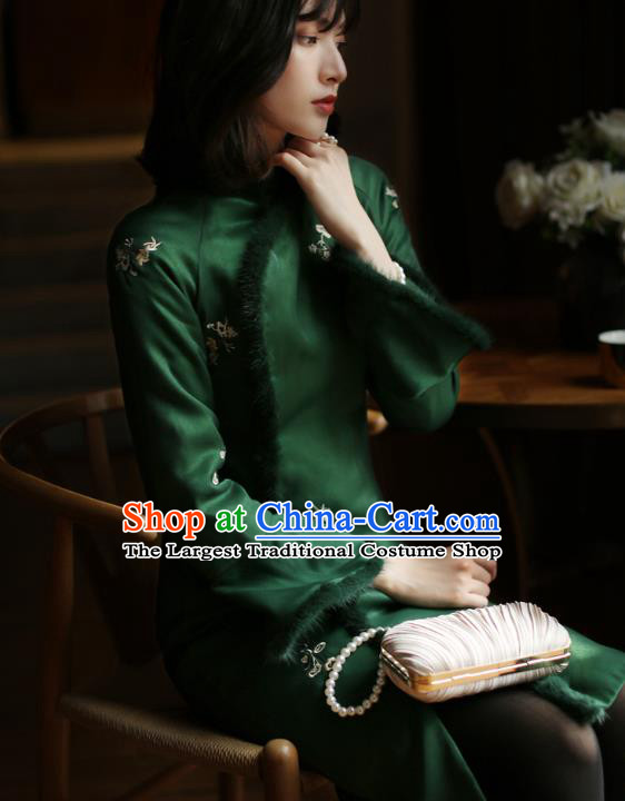 China Winter Cotton Wadded Cheongsam Costume Traditional Shanghai Green Silk Qipao Dress