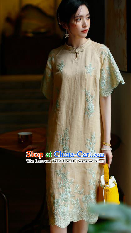 China Classical Light Yellow Ramine Cheongsam Costume Traditional Young Woman Embroidered Qipao Dress