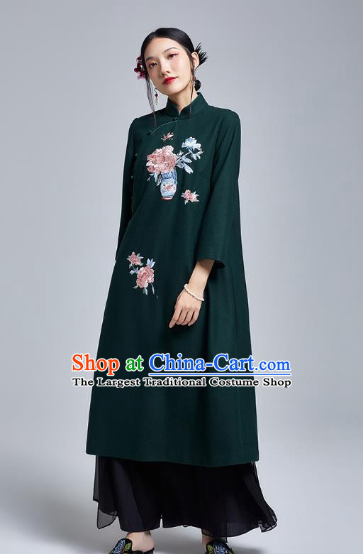 China Classical Atrovirens Woolen Cheongsam Costume Traditional Young Lady Embroidered Qipao Dress