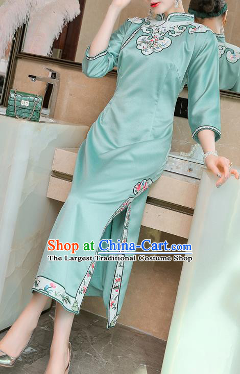 China Traditional Stage Performance Qipao Dress Classical Embroidered Light Green Satin Cheongsam