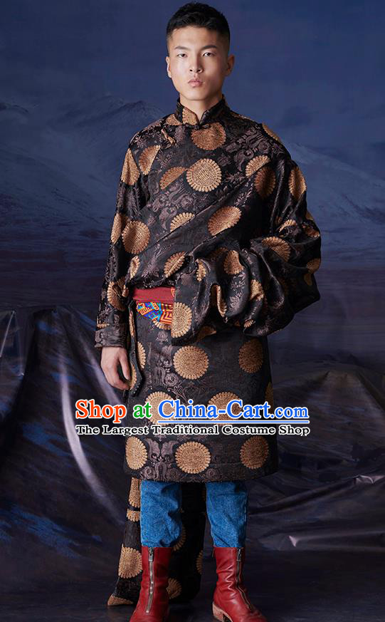 Chinese Zang Nationality Kangba Folk Dance Clothing Tibetan Minority Black Brocade Robe Costume for Men