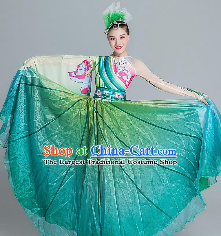 China Lotus Dance Green Dress Group Dance Stage Performance Costume Classical Dance Clothing