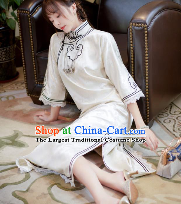 Republic of China Rich Lady Cheongsam Traditional White Silk Qipao Dress Classical Clothing