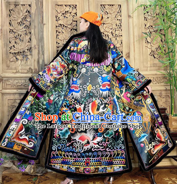 Chinese Traditional Women Clothing Winter Outer Garment Embroidered Silk Dust Coat