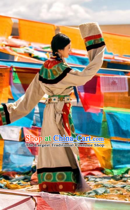 China Zang Nationality Folk Dance Suede Fabric Robe Traditional Xizang Tibetan Minority Woman Wedding Clothing