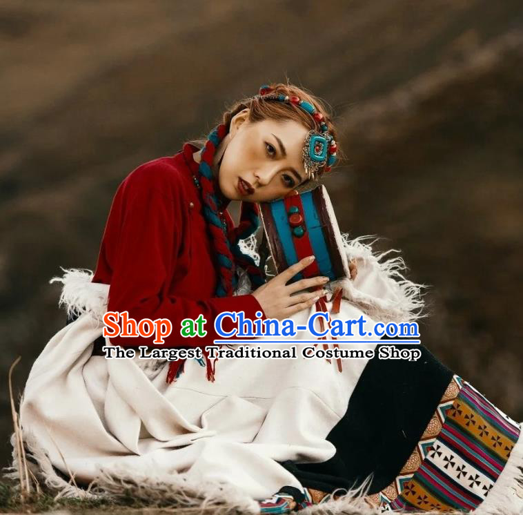 China Zang Nationality Bride White Woolen Robe Traditional Xizang Tibetan Minority Folk Dance Clothing