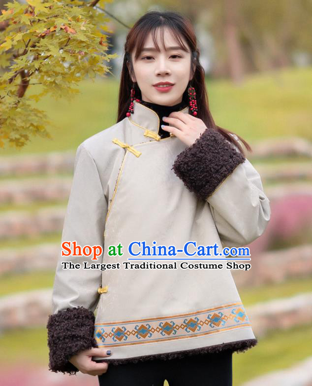 Chinese Traditional Tibetan Ethnic Winter Lamb Wool Outer Garment Clothing Zang Nationality Light Grey Leather Jacket