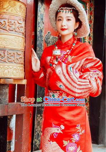 China Zang Nationality Bride Wedding Clothing Traditional Xizang Tibetan Minority Performance Red Brocade Robe