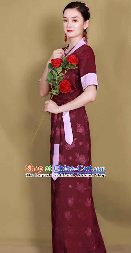 China Traditional Xizang Tibetan Minority Bola Costume Zang Nationality Heishui Dance Wine Red Brocade Dress Clothing