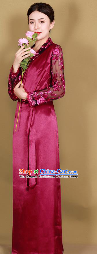 China Traditional Tibetan Ethnic Woman Wine Red Bola Dress Zang Nationality Kangba Clothing
