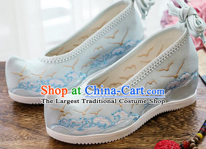 China Handmade Light Blue Cloth Shoes National Woman Wedges Shoes Traditional Embroidered Waves Shoes