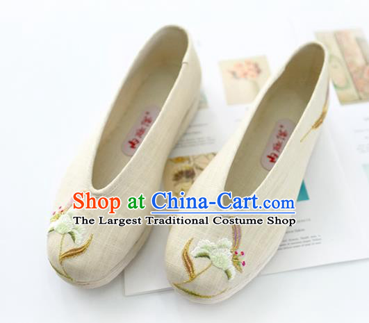 China Beige Embroidered Shoes Traditional Qing Dynasty Palace Lady Shoes Handmade Cloth Shoes