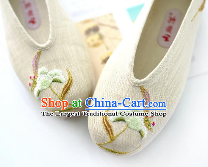 China Beige Embroidered Shoes Traditional Qing Dynasty Palace Lady Shoes Handmade Cloth Shoes