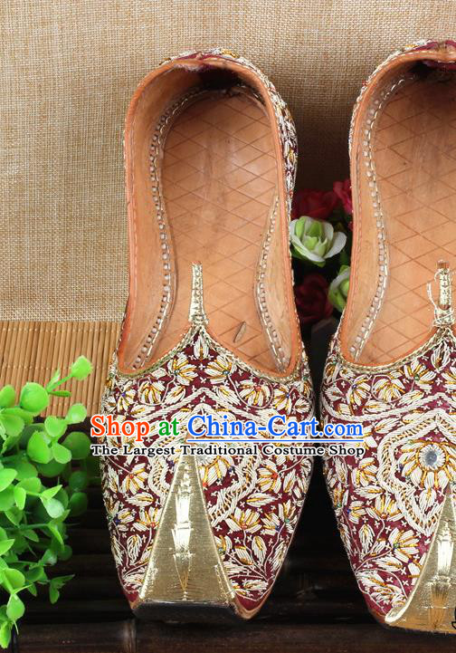 Indian Traditional Wedding Bridegroom Shoes Asian Folk Dance Embroidered Wine Red Leather Shoes