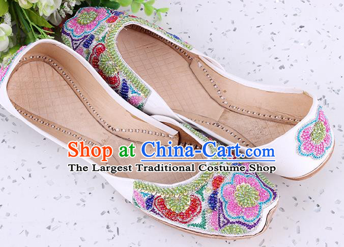 Asian Traditional Wedding White Leather Shoes Indian Folk Dance Shoes Handmade Embroidery Beads Shoes