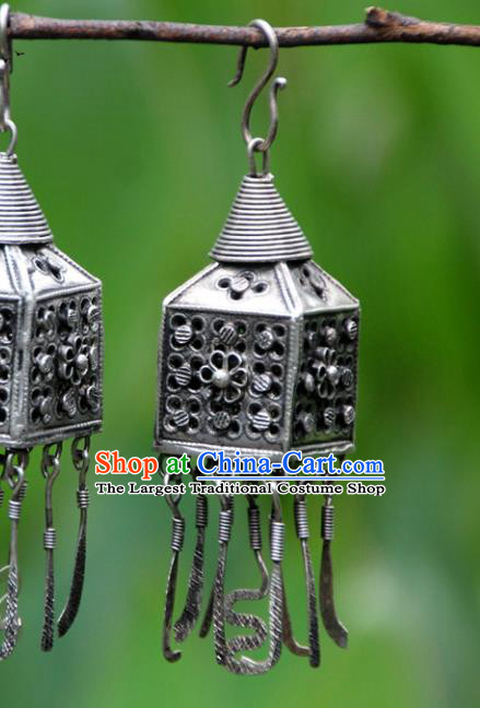 Chinese National Ear Accessories Yannan Ethnic Woman Earrings Handmade Miao Silver Ear Jewelry