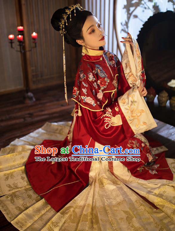 China Traditional Wedding Red Hanfu Dress Ancient Ming Dynasty Empress Embroidered Historical Clothing and Headdress Full Set