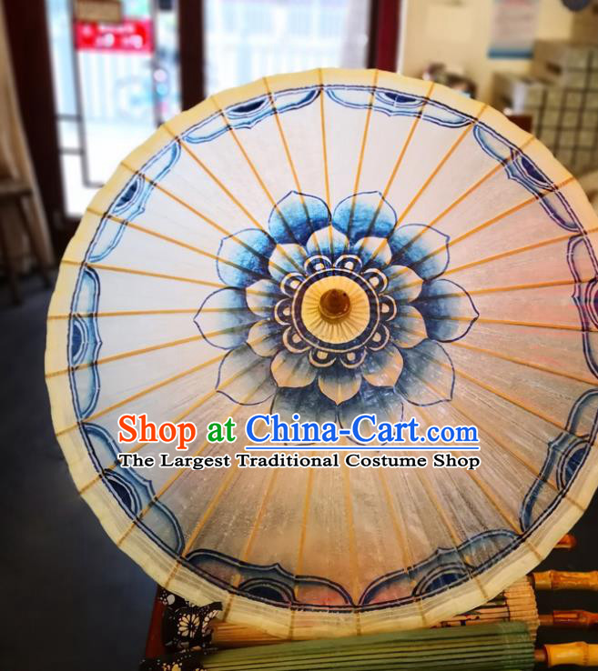 China Traditional Hanfu Dance Umbrella Handmade Painting Lotus Oilpaper Umbrella Classical Oil Paper Umbrella