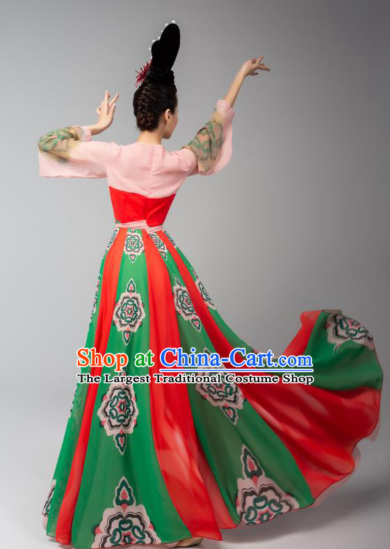 Chinese Court Dance Hanfu Dress Traditional Classical Dance Performance Costumes and Headdress