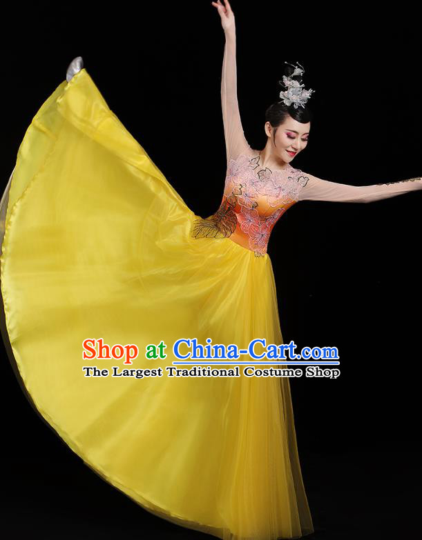 China Chorus Performance Yellow Dress Spring Festival Gala Opening Dance Costume Modern Dance Clothing