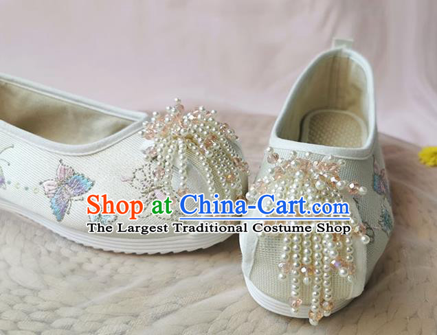 Chinese Traditional Embroidered Shoes National Folk Dance Shoes Classical Hanfu Beads Tassel Shoes